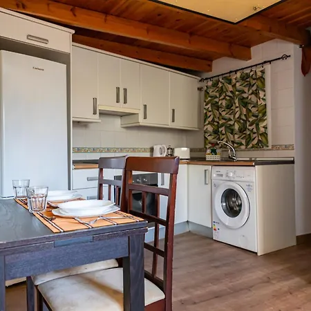 Calido Apartamento En Centro Con Terraza Malaga