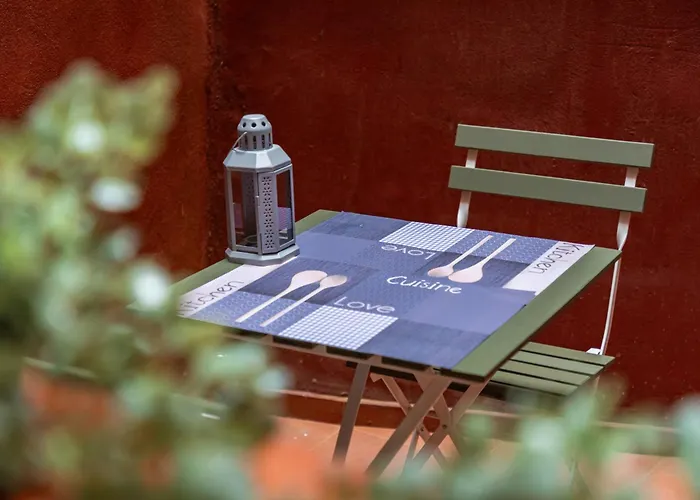 Calido Apartamento En Centro Con Terraza *