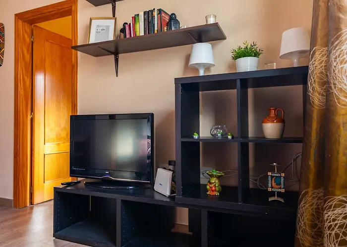 Calido Apartamento En Centro Con Terraza Malaga