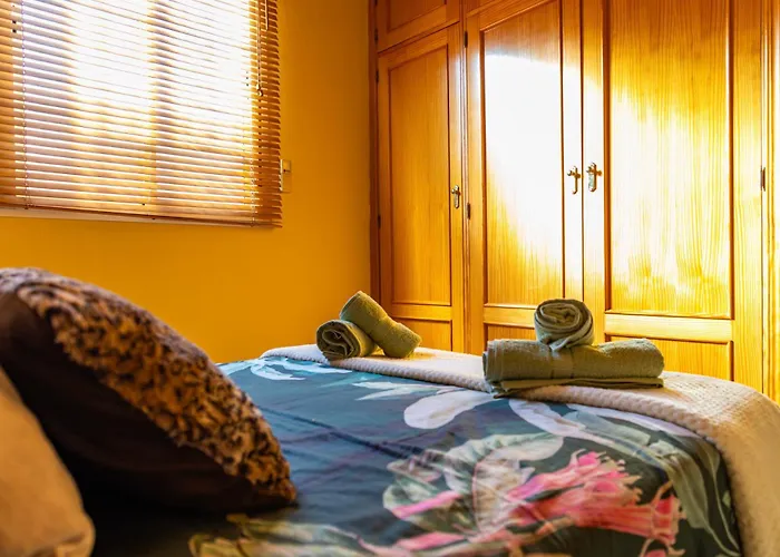 Calido Apartamento En Centro Con Terraza * Malaga